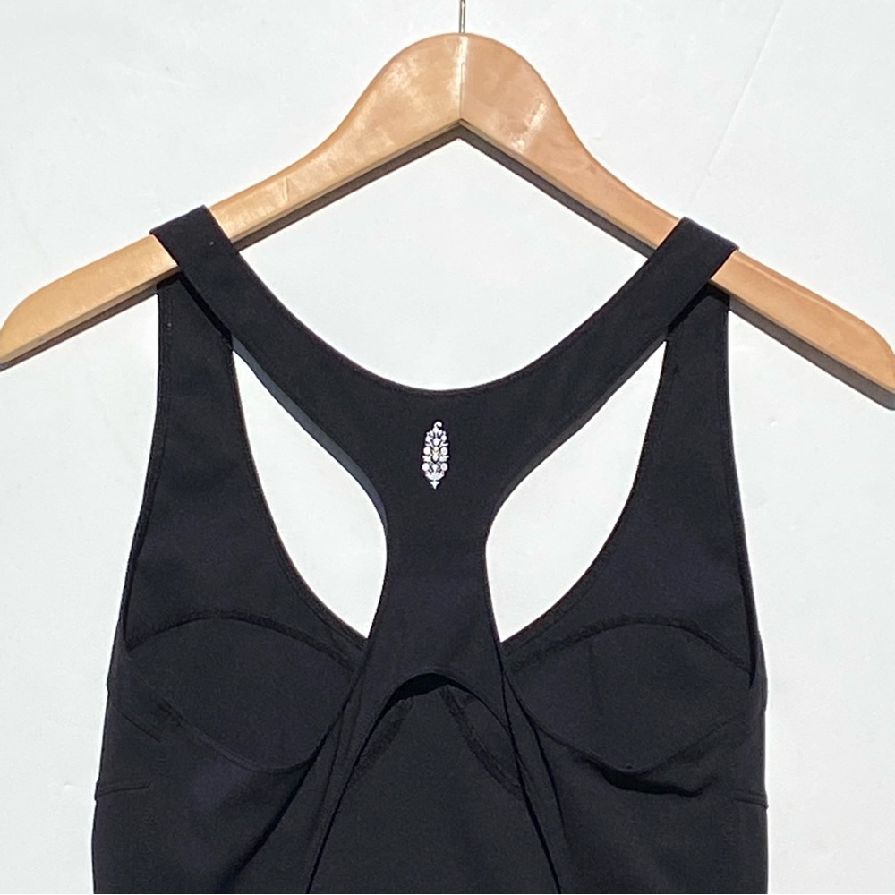 FREE PEOPLE MOVEMENT Black Open back thong BodySuit/Leotard Size large - Picture 5 of 6